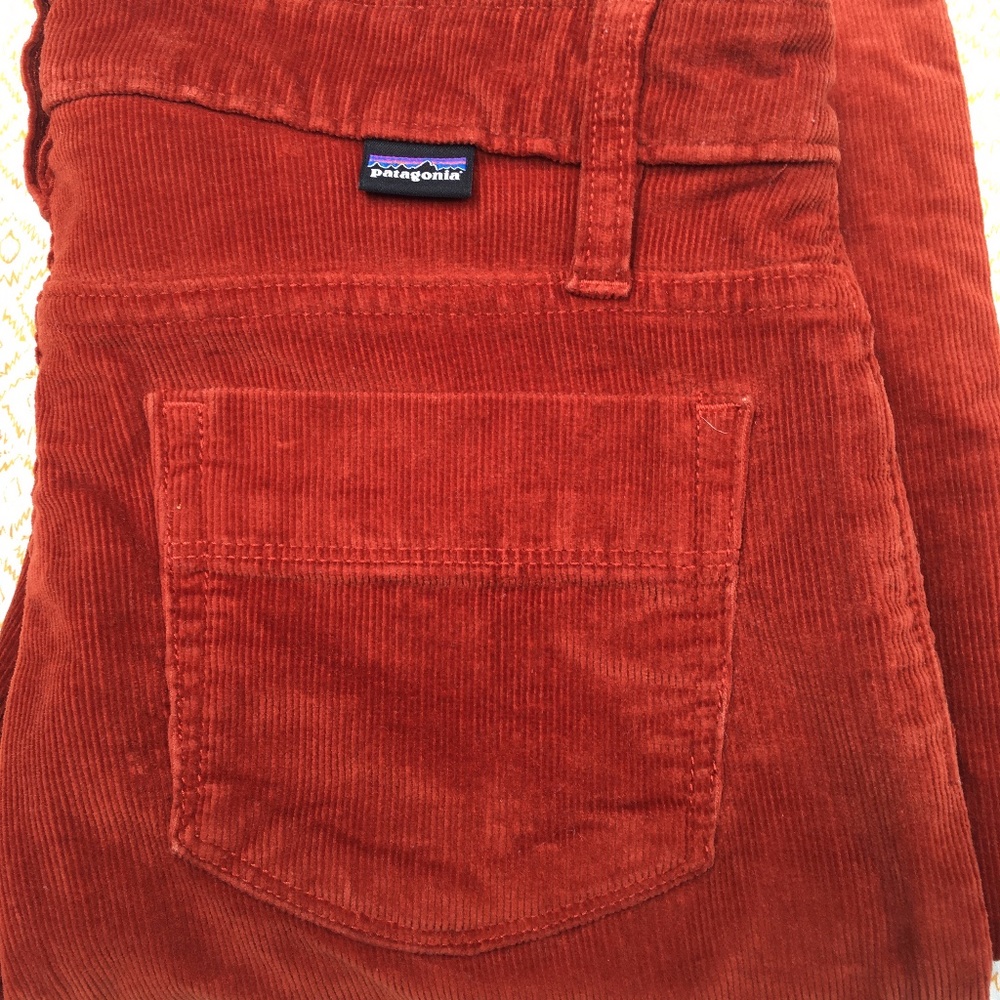 Patagonia straight leg corduroy pants